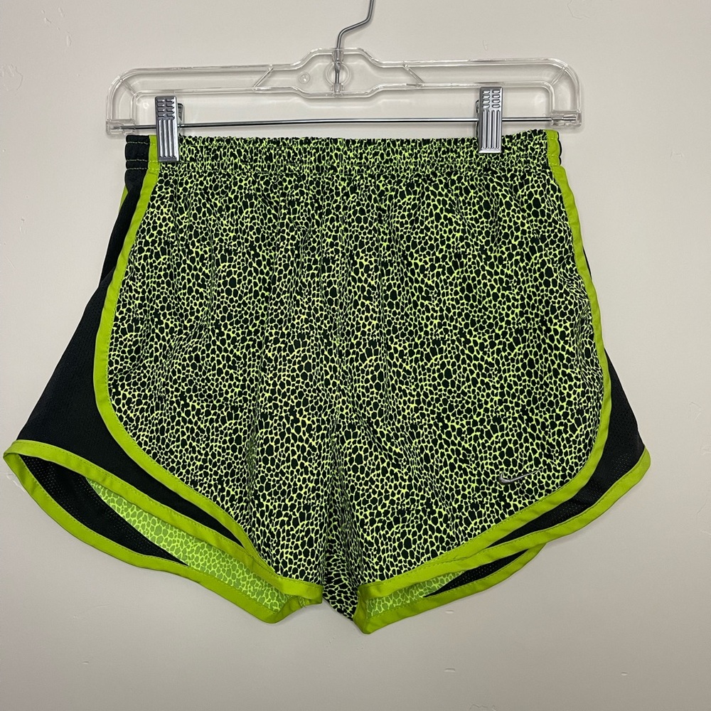 Nike Woman’s Dri-Fit Shorts Size:Small